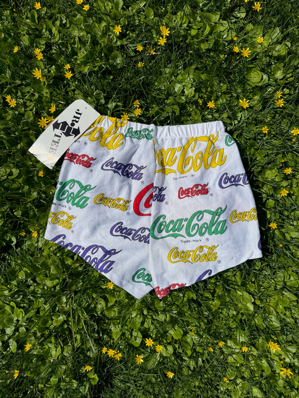 coca cola logo print short shorts