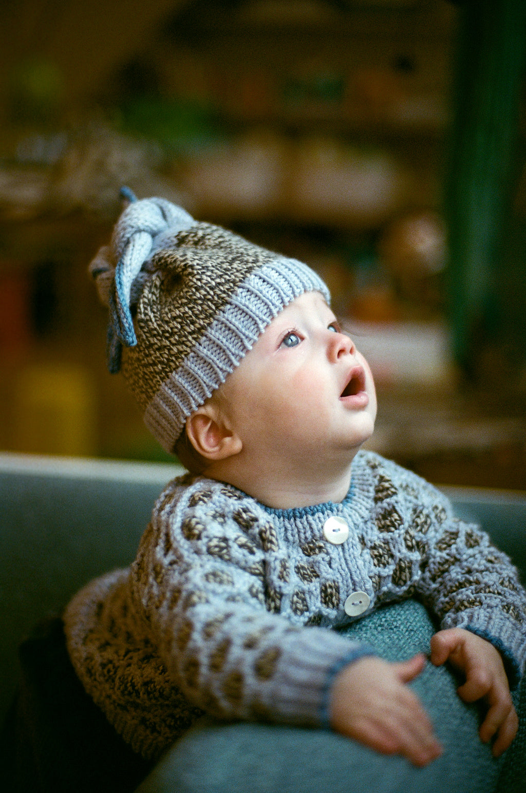 knotty hat - blueberry